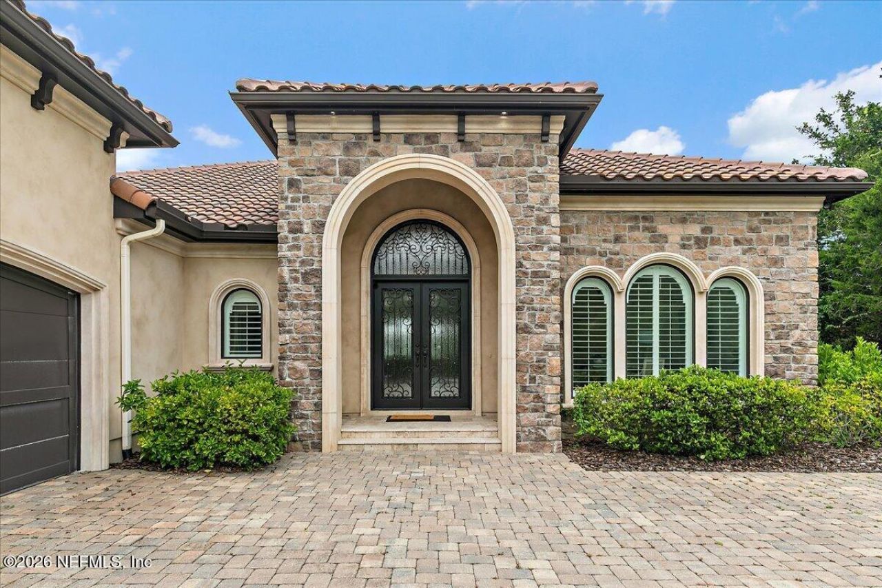 5226 Commissioners Drive, Jacksonville, FL 32224 Photo
