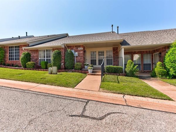 2416 Glenrock, Edmond, OK 73012