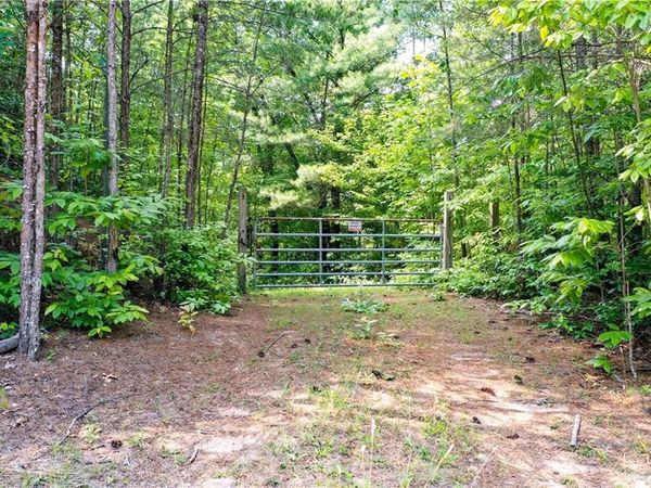 0 Flagpole Circle , Ellijay, GA 30540