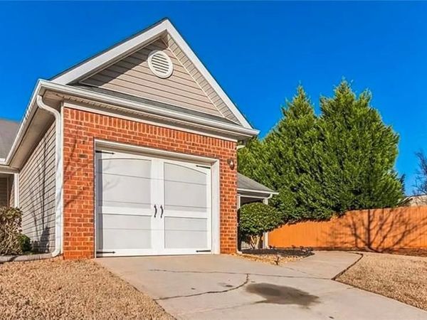 1075 City Park Drive , Mcdonough, GA 30252
