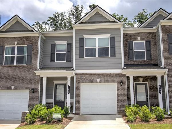 261 Dupont Drive , Cartersville, GA 30121