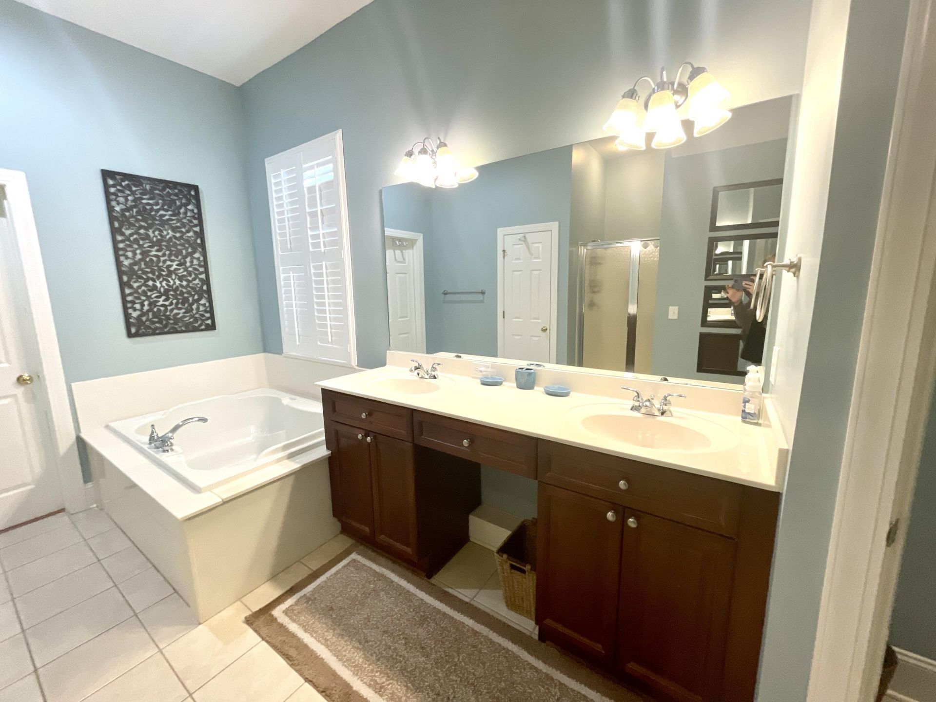 1046 Blakeway Street Photo 33