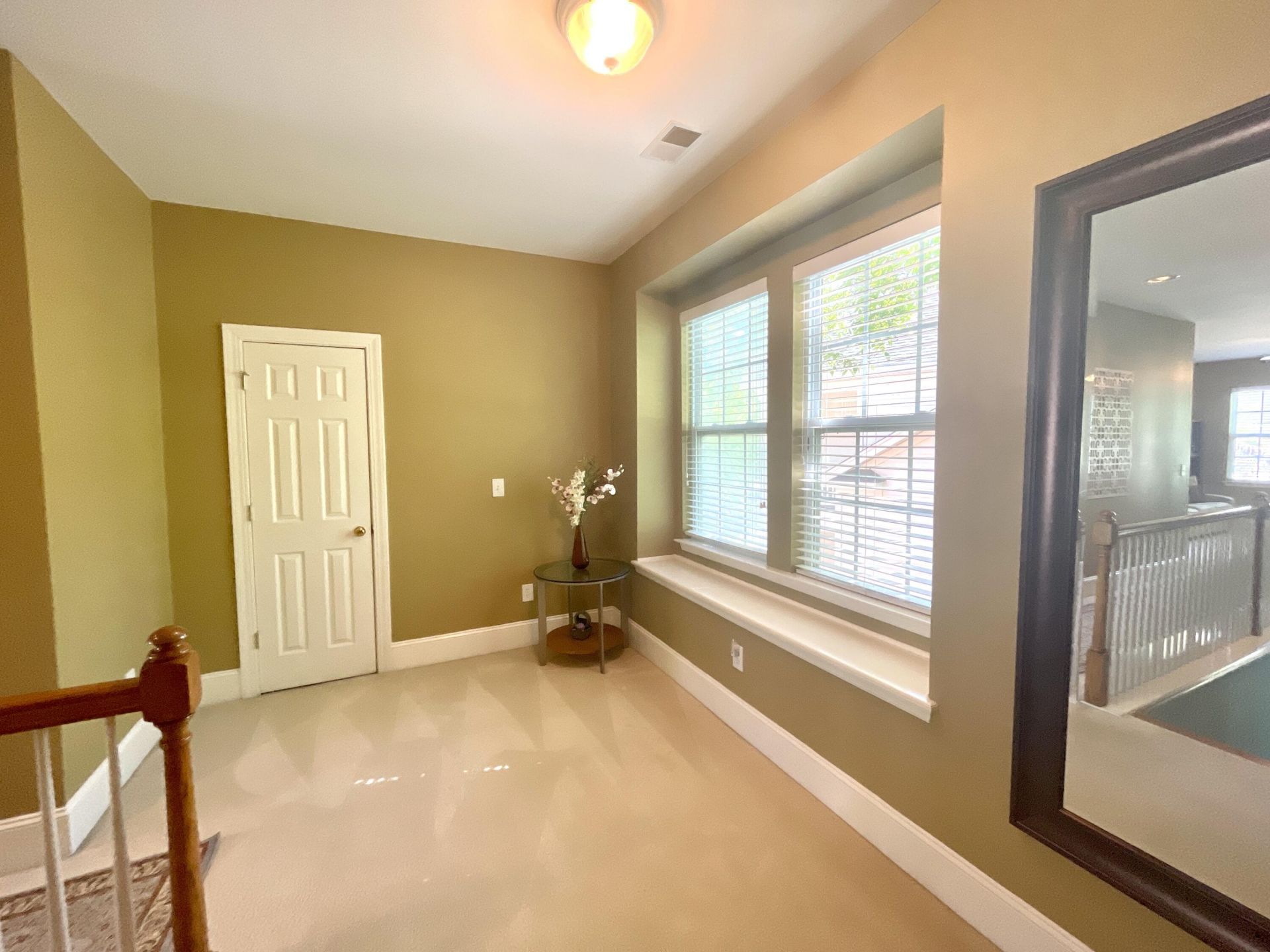 1046 Blakeway Street Photo 37