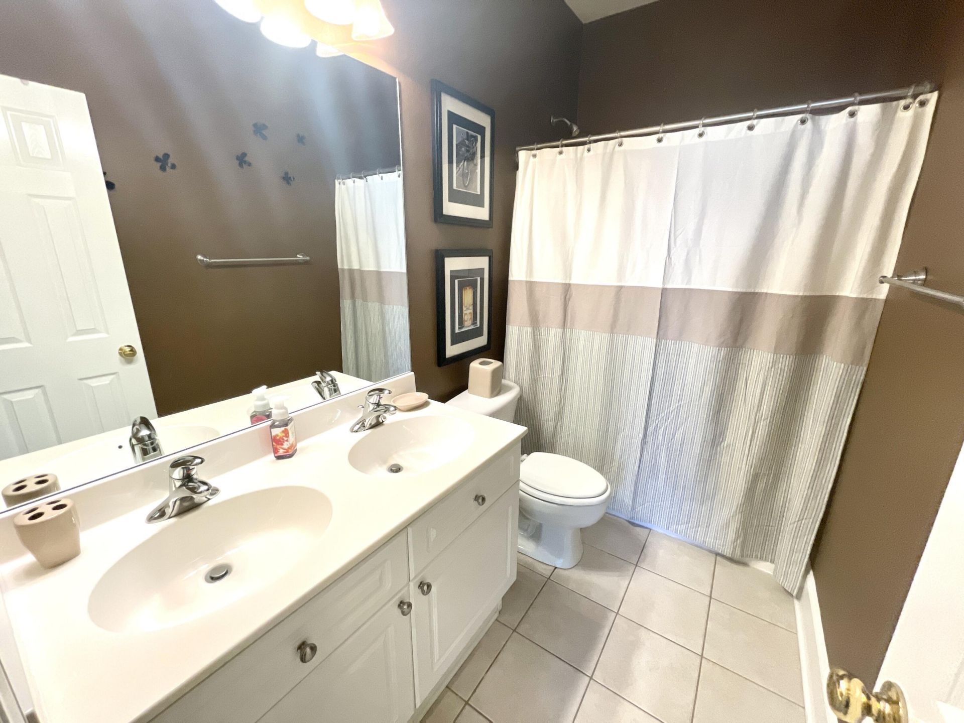 1046 Blakeway Street Photo 43