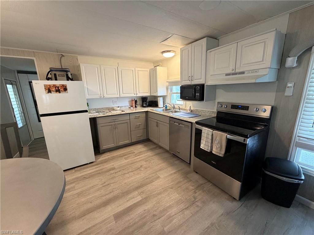 3 Galleon Way , Fort Myers Beach, FL 33931 Photo