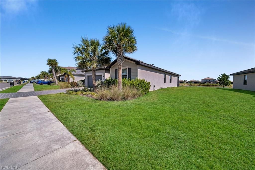 13846 Pine Lodge Ln , Fort Myers, FL 33913 Photo