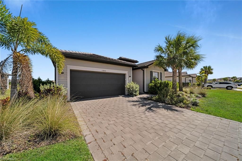 13846 Pine Lodge Ln , Fort Myers, FL 33913 Photo