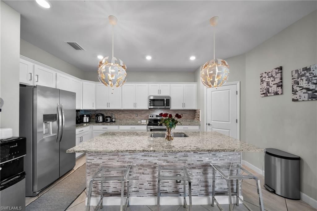 13846 Pine Lodge Ln , Fort Myers, FL 33913 Photo