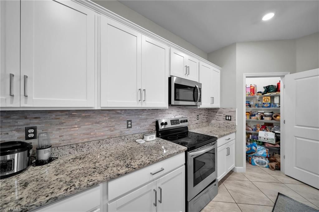 13846 Pine Lodge Ln , Fort Myers, FL 33913 Photo