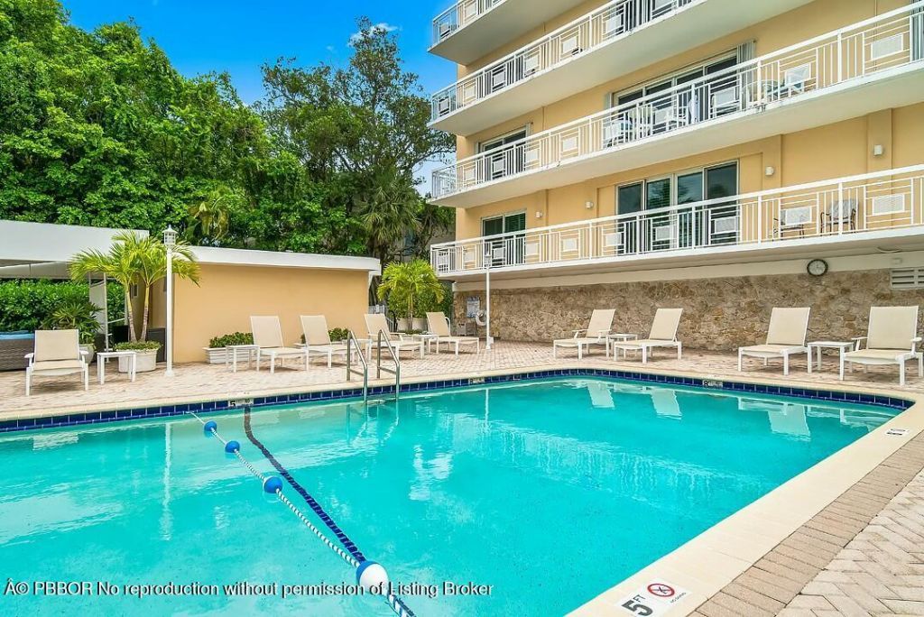 250 Bradley Place, Unit 301, Palm Beach, FL 33480 Photo