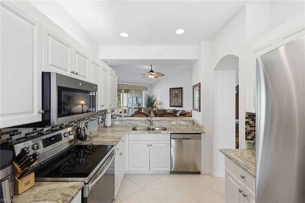 1150 Sweetwater Ln, Unit 1207, Naples, FL 34110 Photo