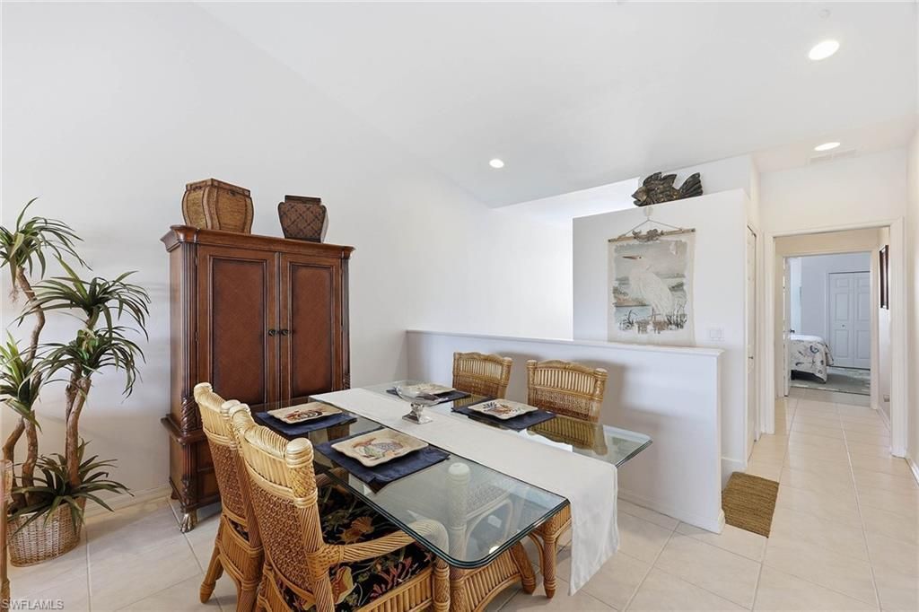 1150 Sweetwater Ln, Unit 1207, Naples, FL 34110 Photo