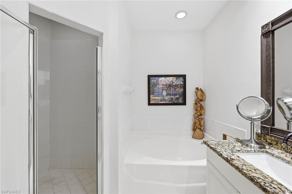 1150 Sweetwater Ln, Unit 1207, Naples, FL 34110 Photo