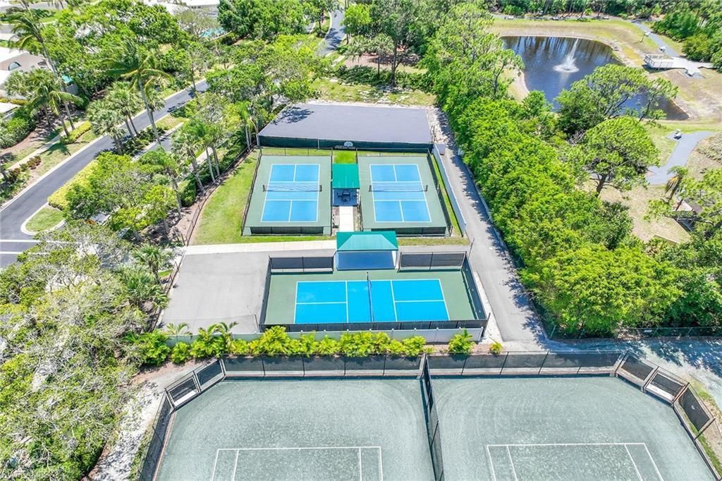 1150 Sweetwater Ln, Unit 1207, Naples, FL 34110 Photo