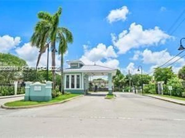 5333 NW 18th St , Unit 3A, Lauderhill, FL 33313