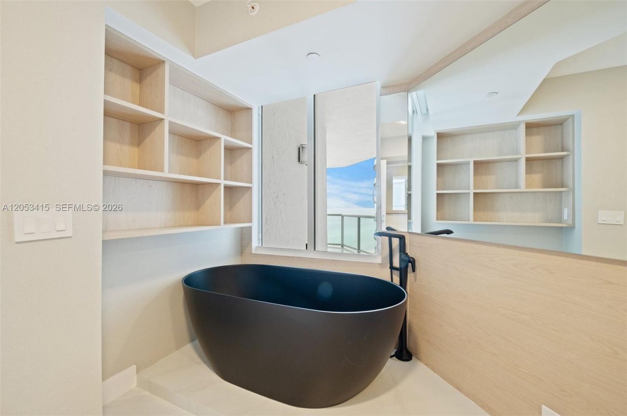 18671 Collins Ave, Unit 2103, Sunny Isles Beach, FL 33160 Photo