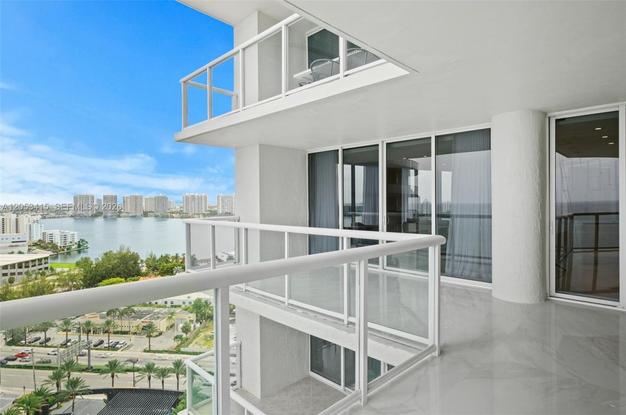 18671 Collins Ave, Unit 2103, Sunny Isles Beach, FL 33160 Photo