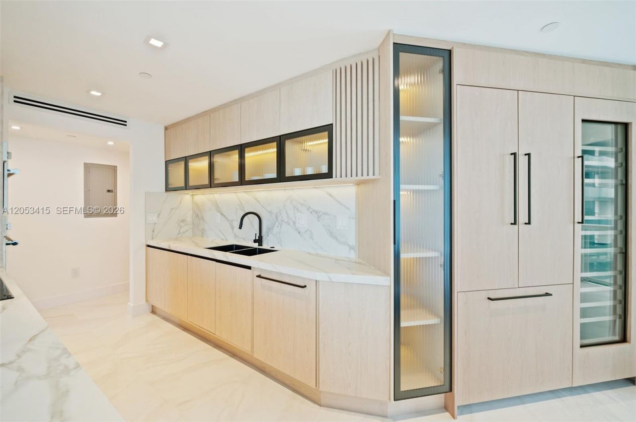 18671 Collins Ave, Unit 2103, Sunny Isles Beach, FL 33160 Photo