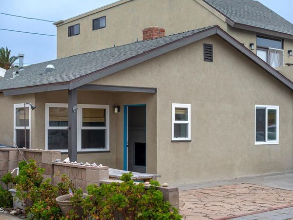 136 Oxnard Avenue, Oxnard, CA 93035