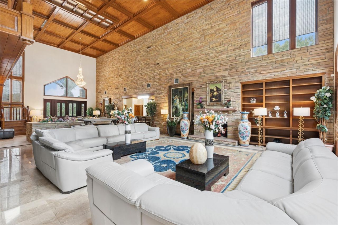 1041 Sweetwater Club Boulevard, Longwood, FL 32779 Photo