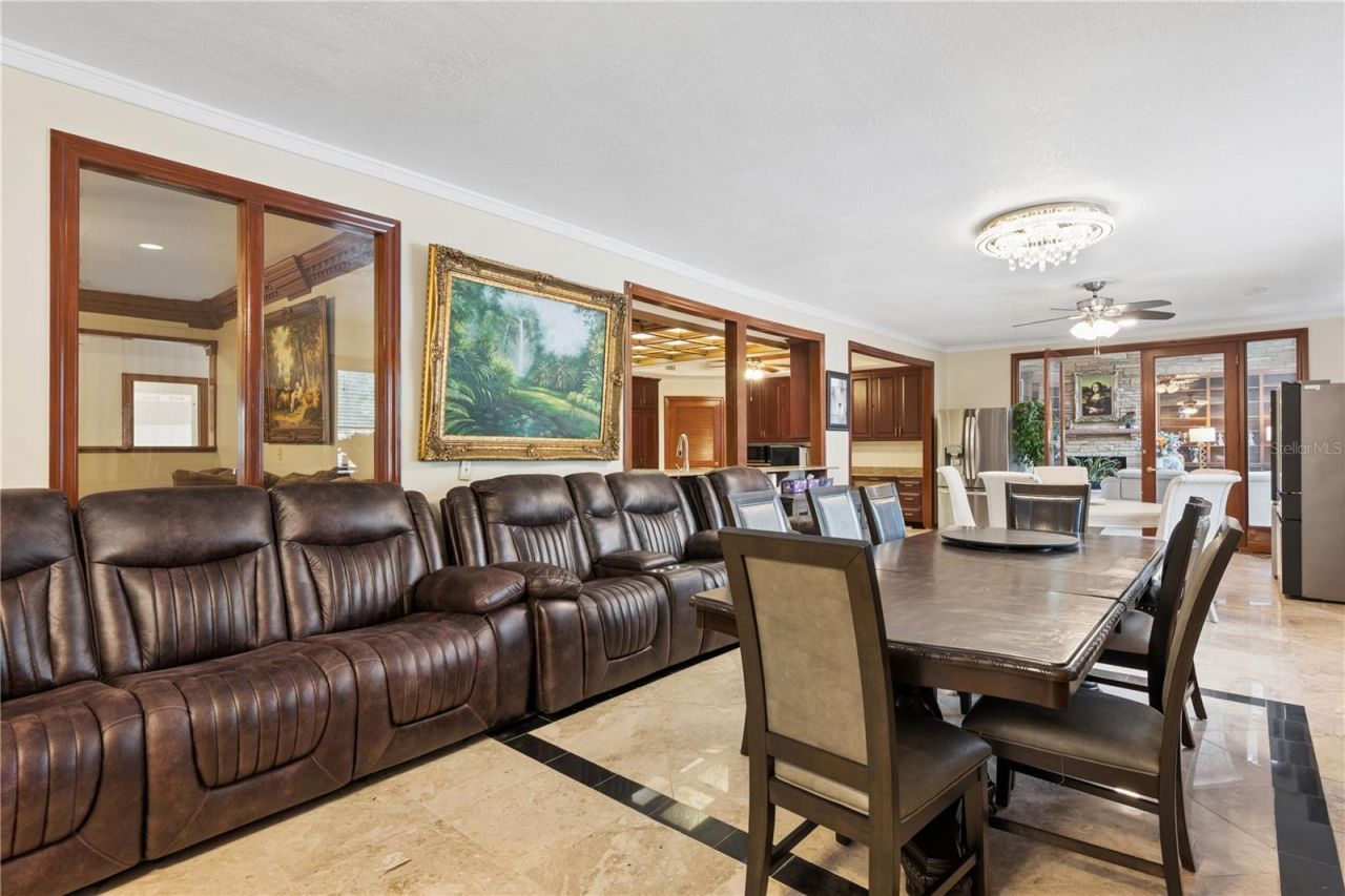 1041 Sweetwater Club Boulevard, Longwood, FL 32779 Photo