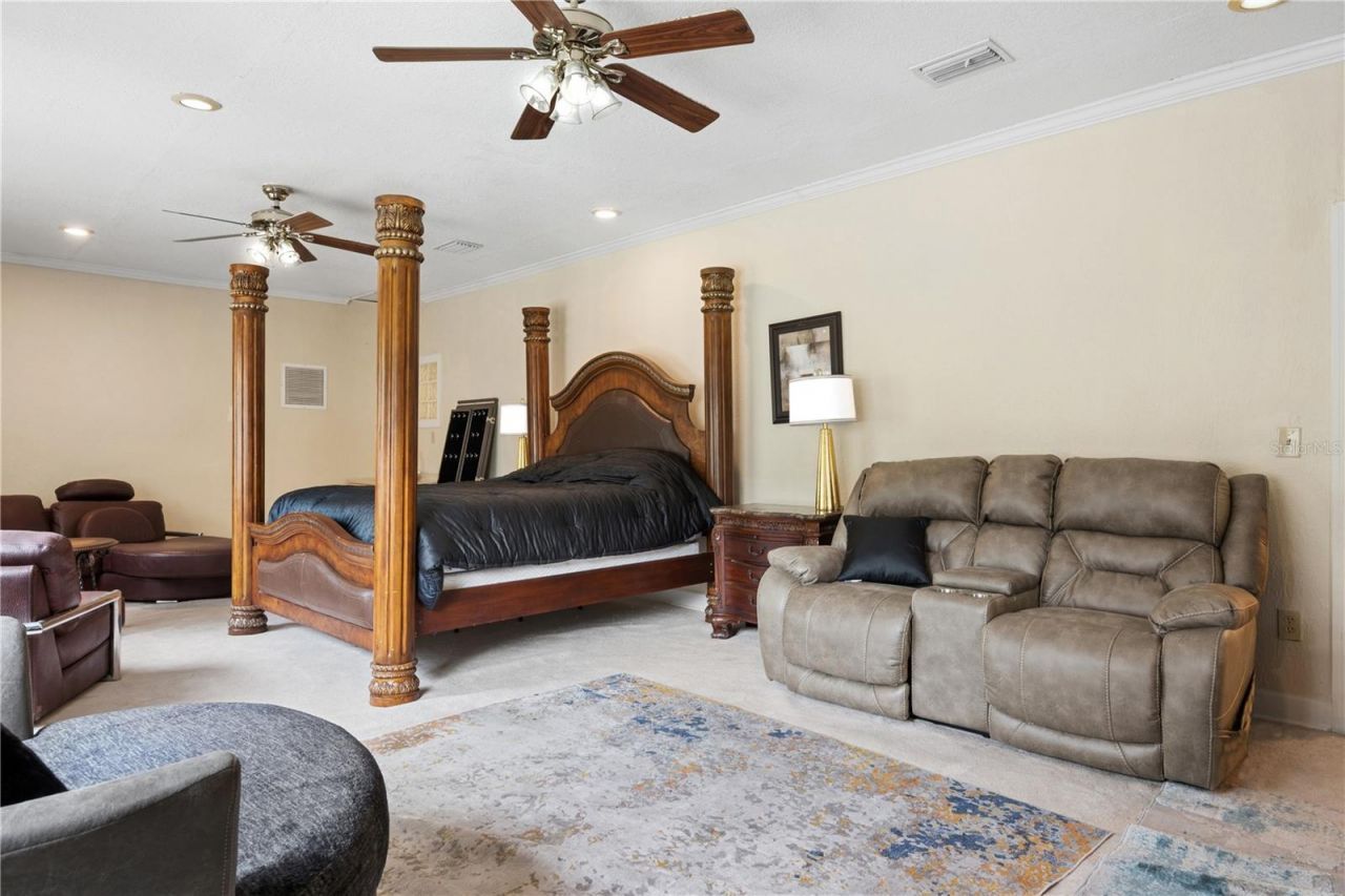 1041 Sweetwater Club Boulevard, Longwood, FL 32779 Photo