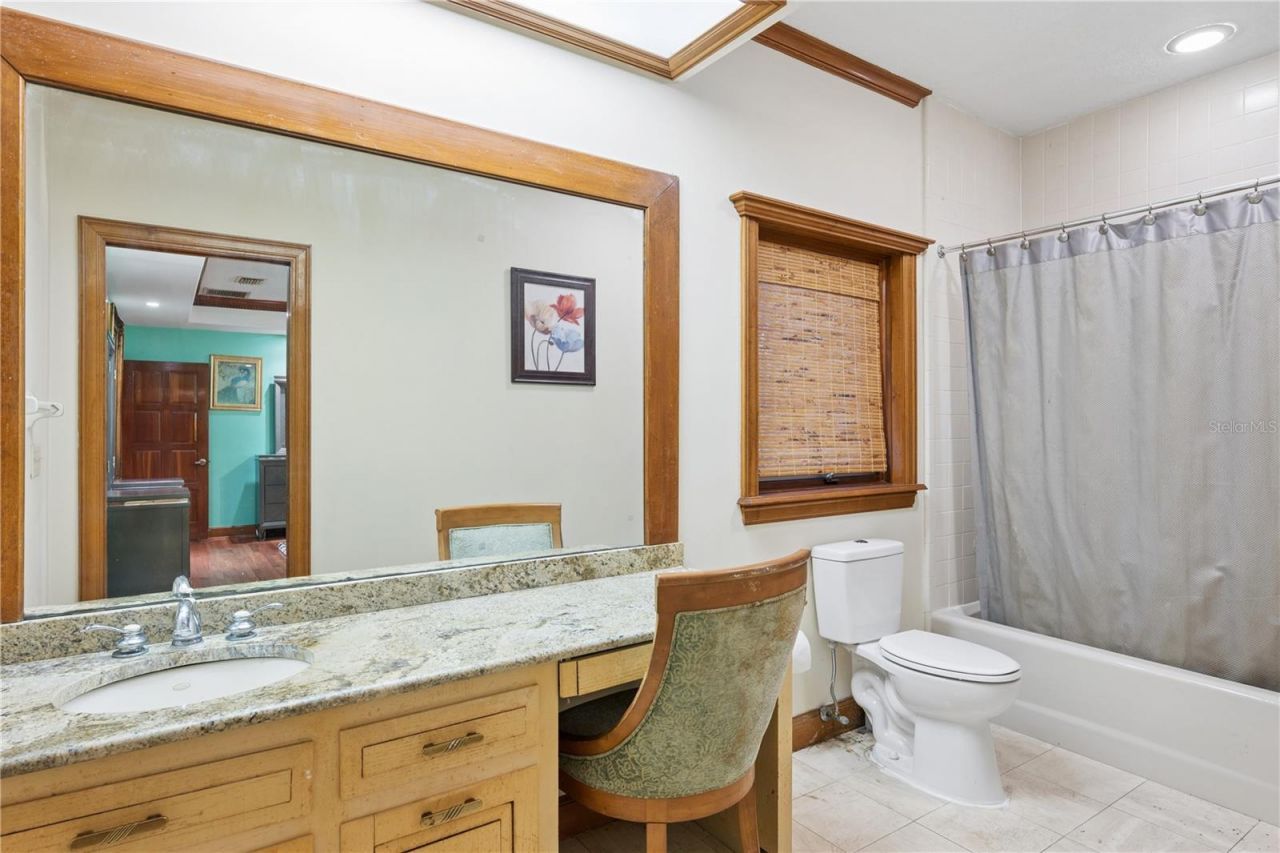 1041 Sweetwater Club Boulevard, Longwood, FL 32779 Photo