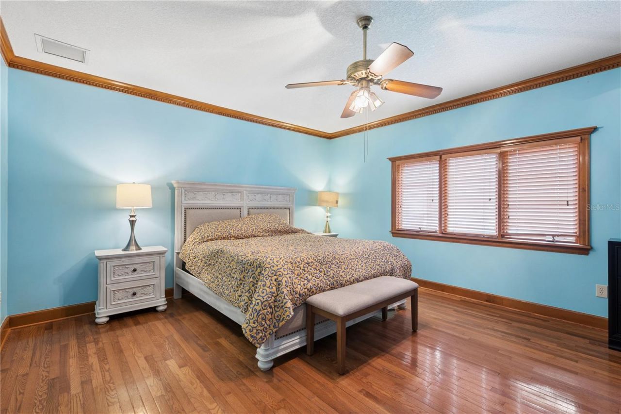 1041 Sweetwater Club Boulevard, Longwood, FL 32779 Photo