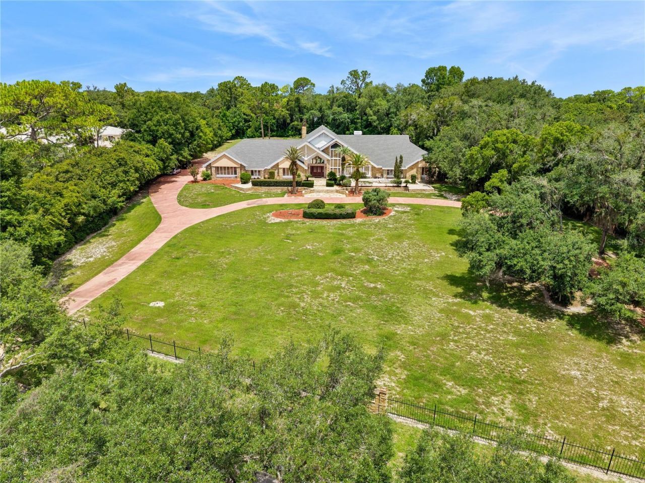 1041 Sweetwater Club Boulevard, Longwood, FL 32779 Photo