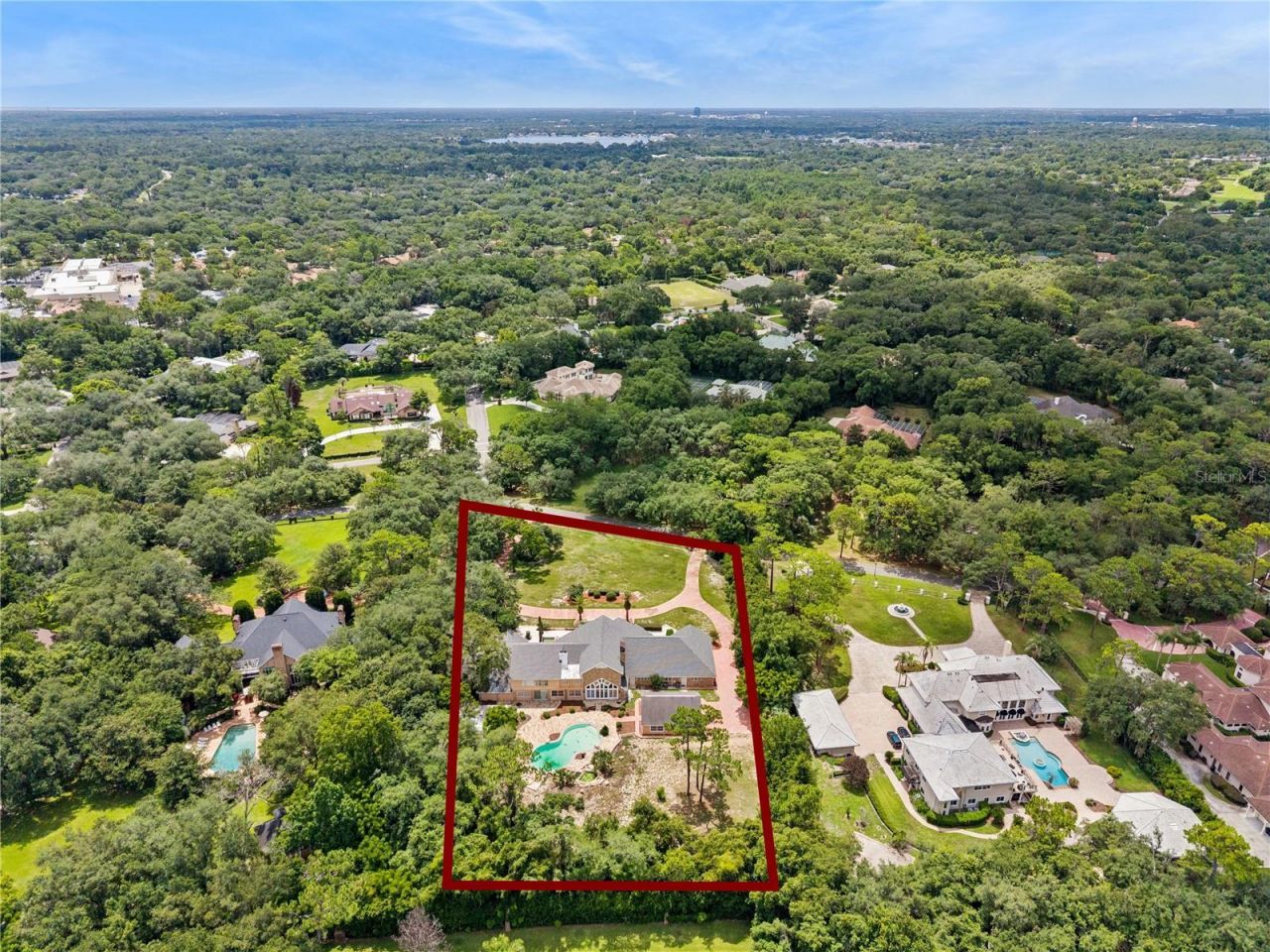 1041 Sweetwater Club Boulevard, Longwood, FL 32779 Photo
