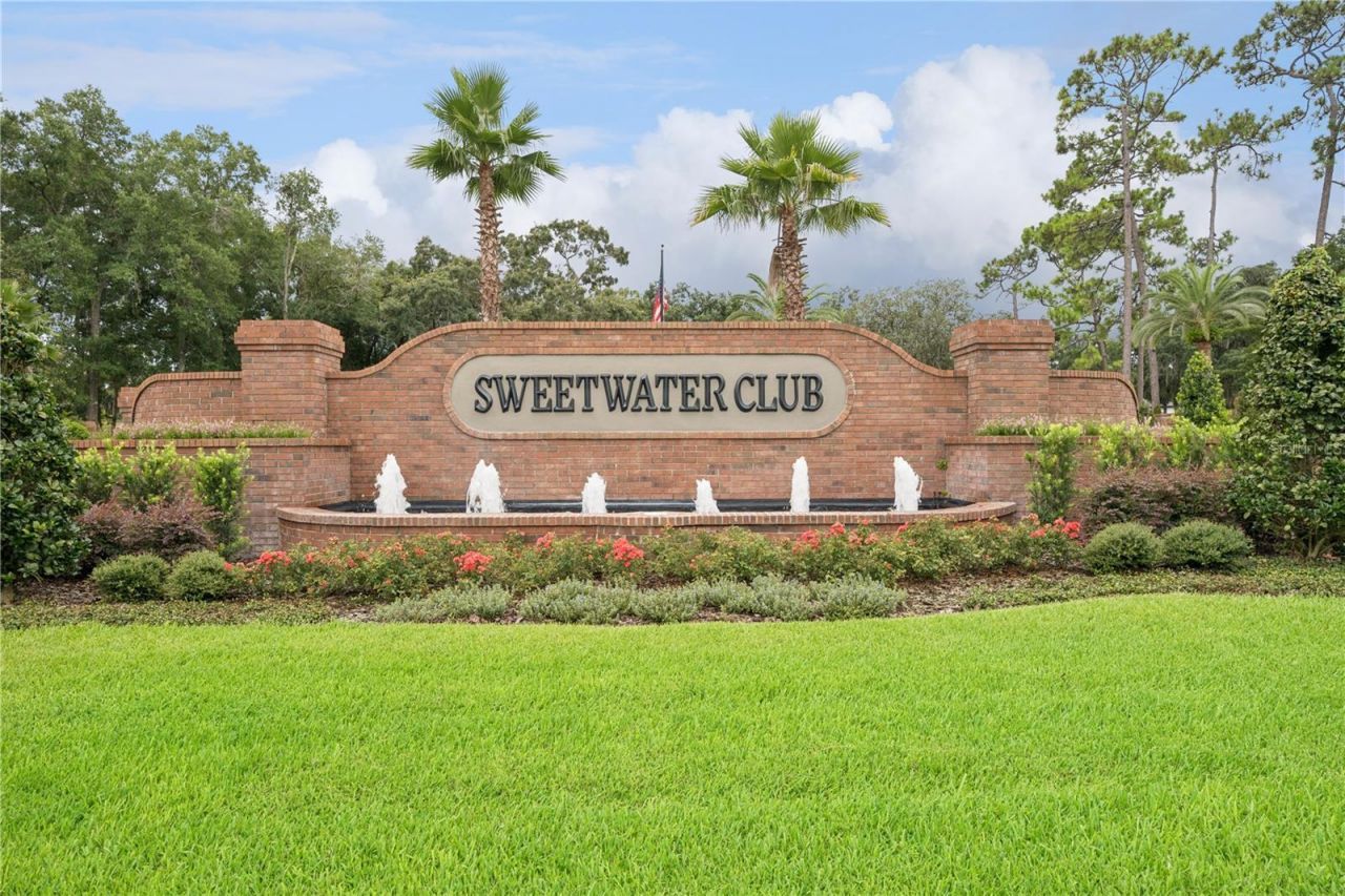 1041 Sweetwater Club Boulevard, Longwood, FL 32779 Photo