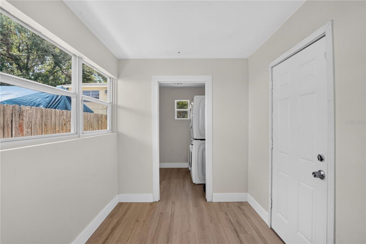 2960 Emerson Avenue S, Saint Petersburg, FL 33712 Photo
