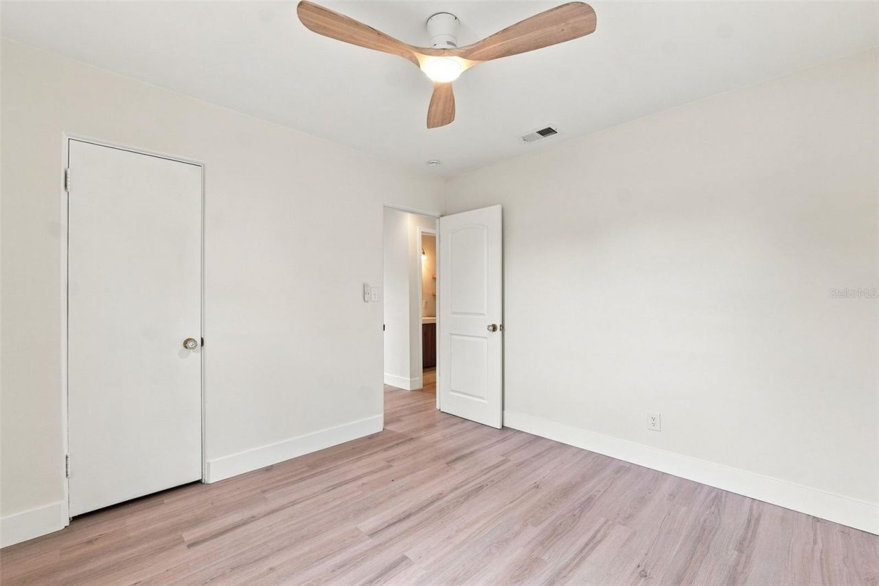 2960 Emerson Avenue S, Saint Petersburg, FL 33712 Photo