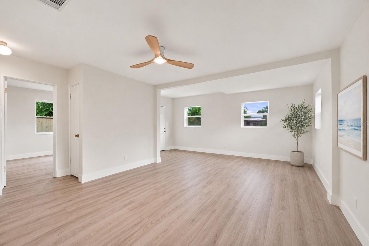 2960 Emerson Avenue S, Saint Petersburg, FL 33712 Photo