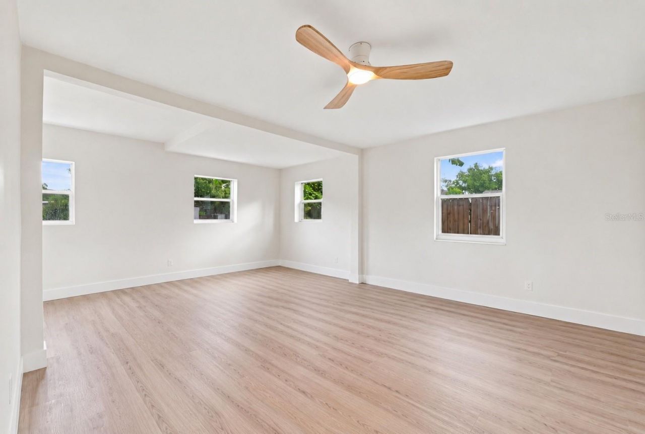 2960 Emerson Avenue S, Saint Petersburg, FL 33712 Photo