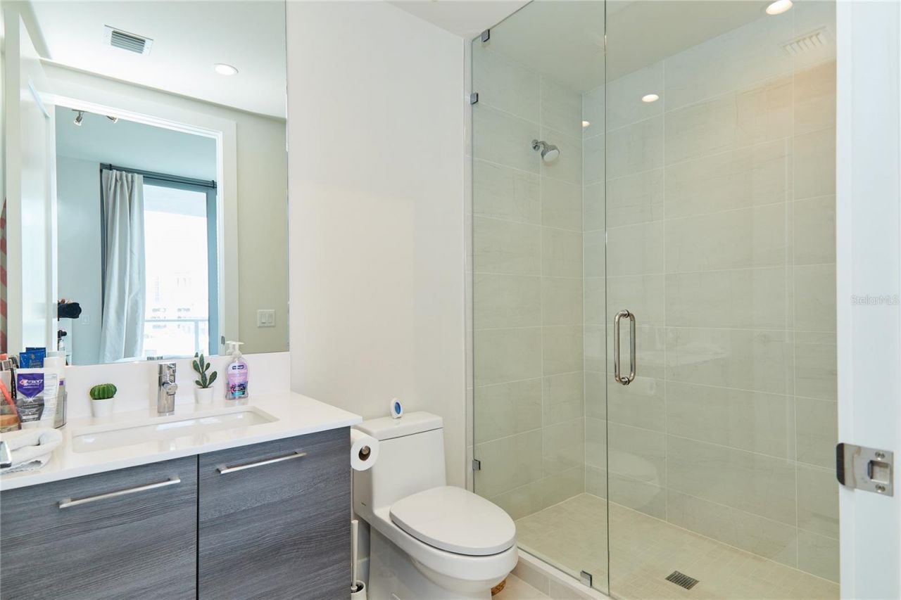 301 1st Street S, Unit 804, Saint Petersburg, FL 33701 Photo
