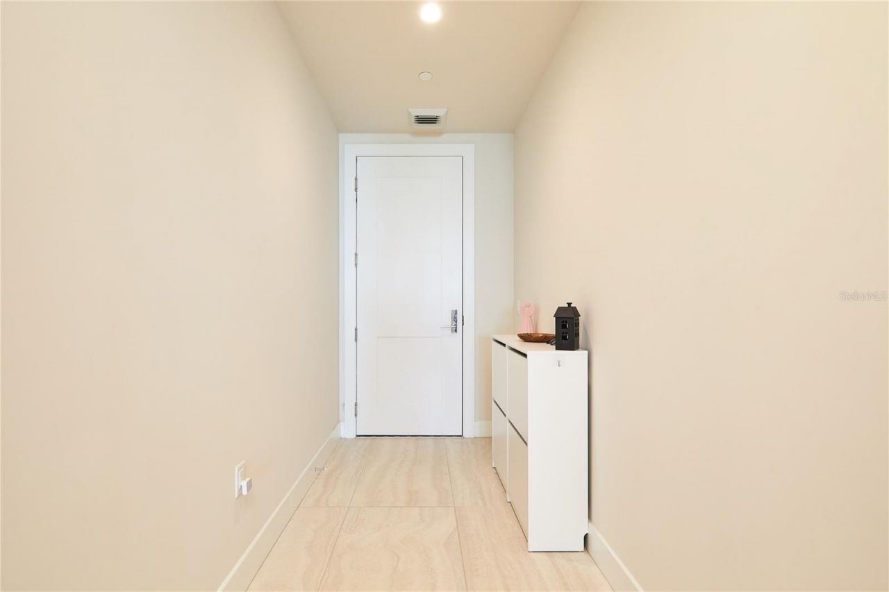 301 1st Street S, Unit 804, Saint Petersburg, FL 33701 Photo