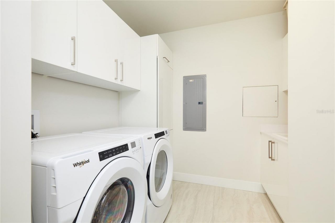 301 1st Street S, Unit 804, Saint Petersburg, FL 33701 Photo