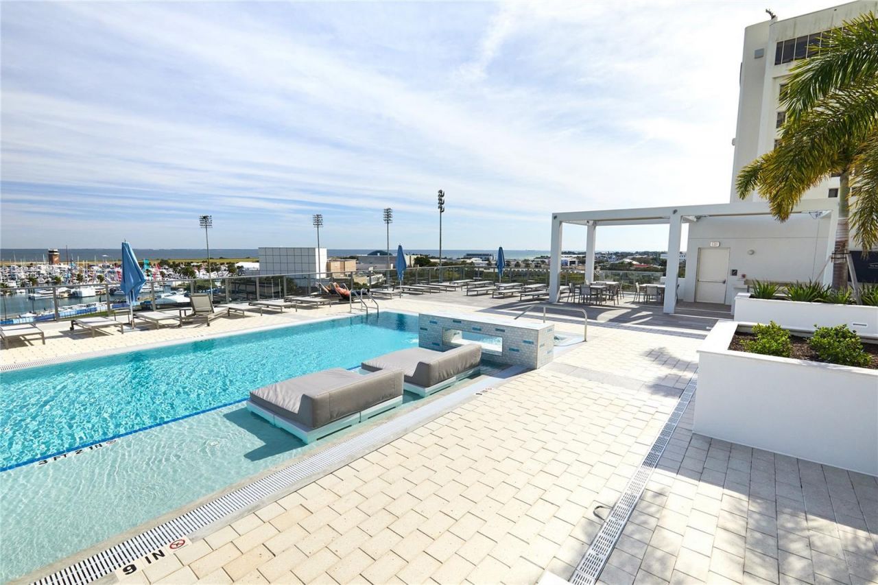 301 1st Street S, Unit 804, Saint Petersburg, FL 33701 Photo