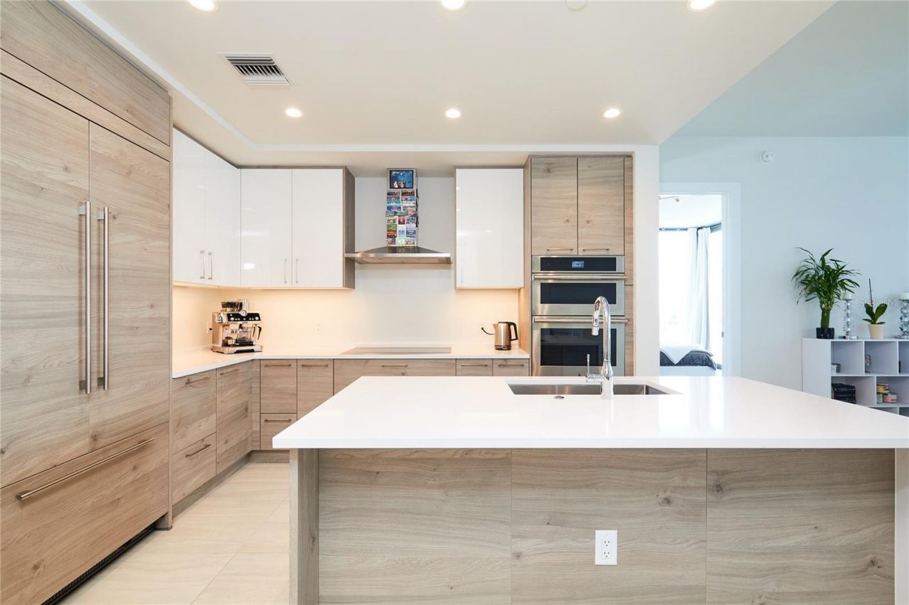 301 1st Street S, Unit 804, Saint Petersburg, FL 33701 Photo