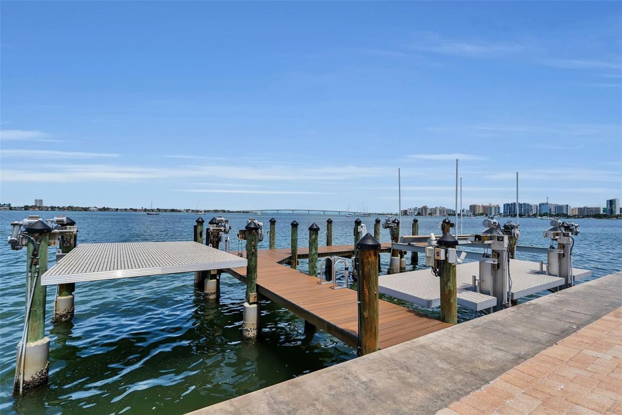 1372 Harbor Drive, Sarasota, FL 34239 Photo