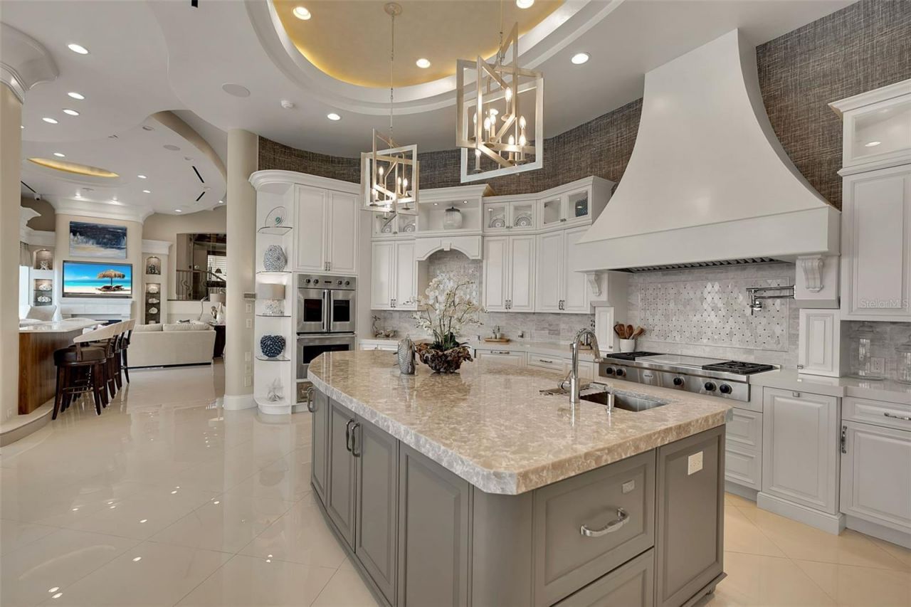 1372 Harbor Drive, Sarasota, FL 34239 Photo