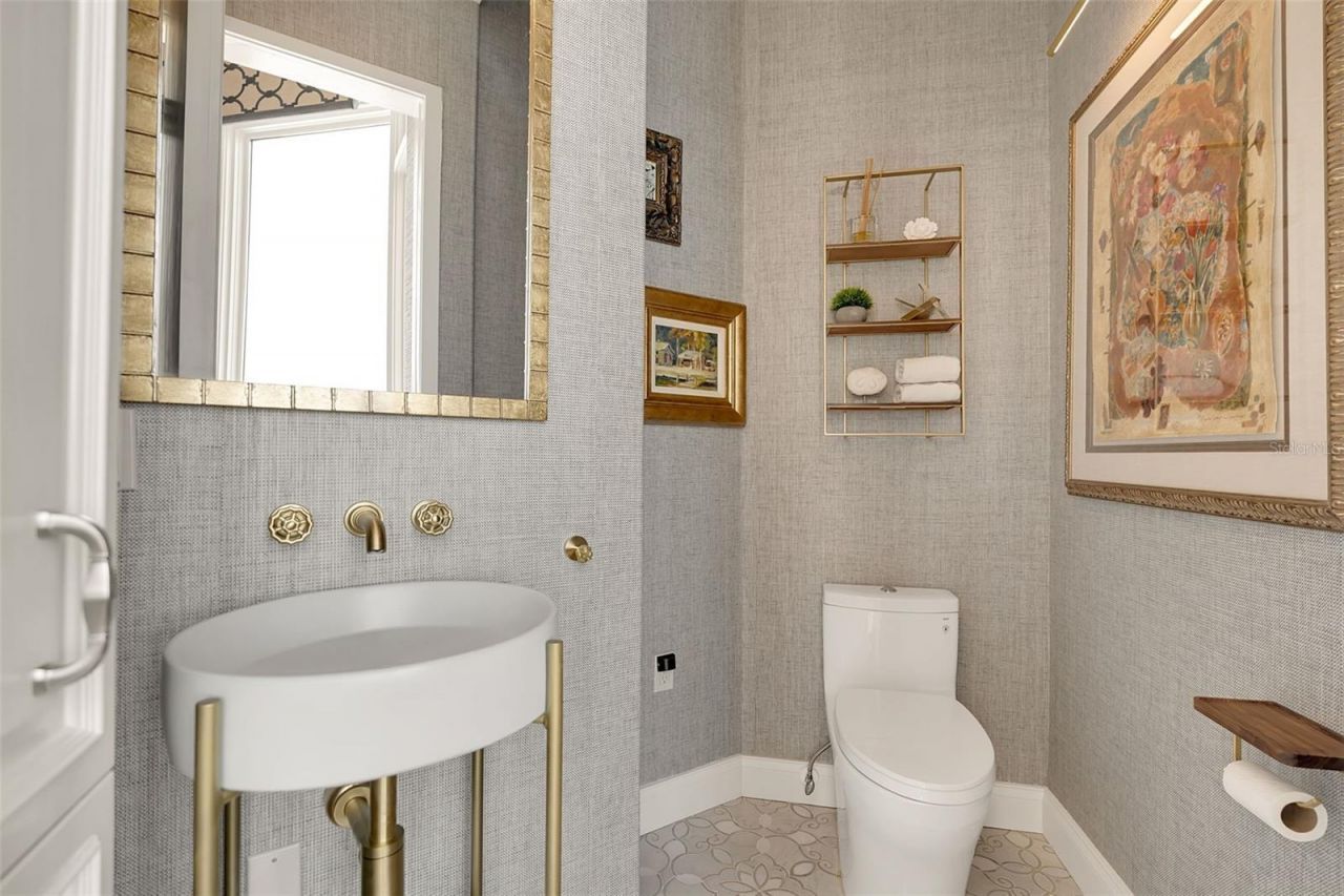 1372 Harbor Drive, Sarasota, FL 34239 Photo