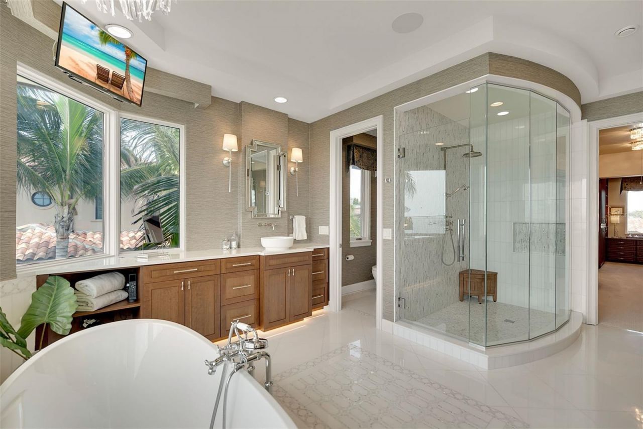 1372 Harbor Drive, Sarasota, FL 34239 Photo