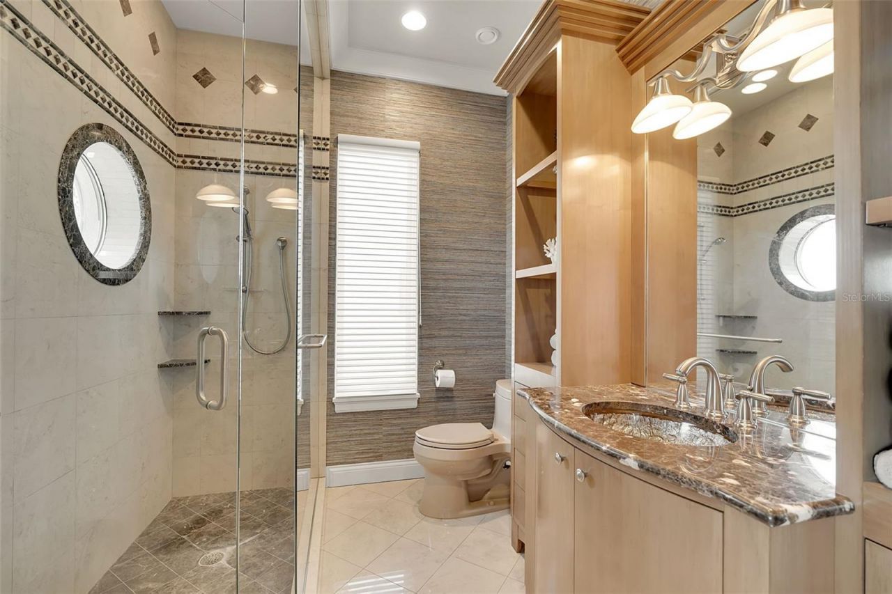 1372 Harbor Drive, Sarasota, FL 34239 Photo