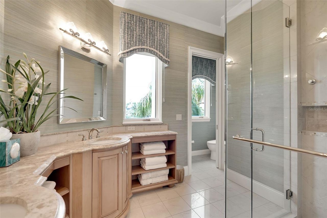 1372 Harbor Drive, Sarasota, FL 34239 Photo