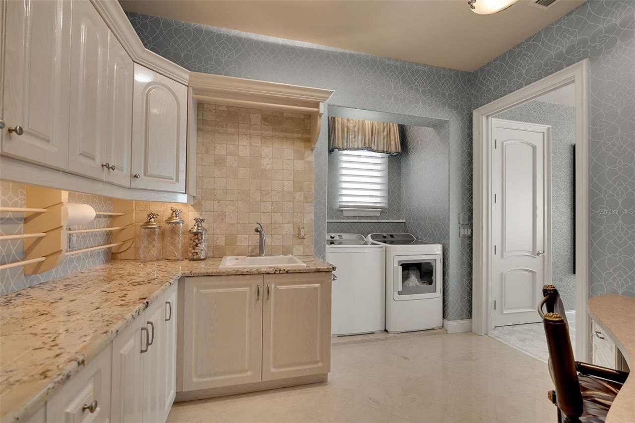 1372 Harbor Drive, Sarasota, FL 34239 Photo