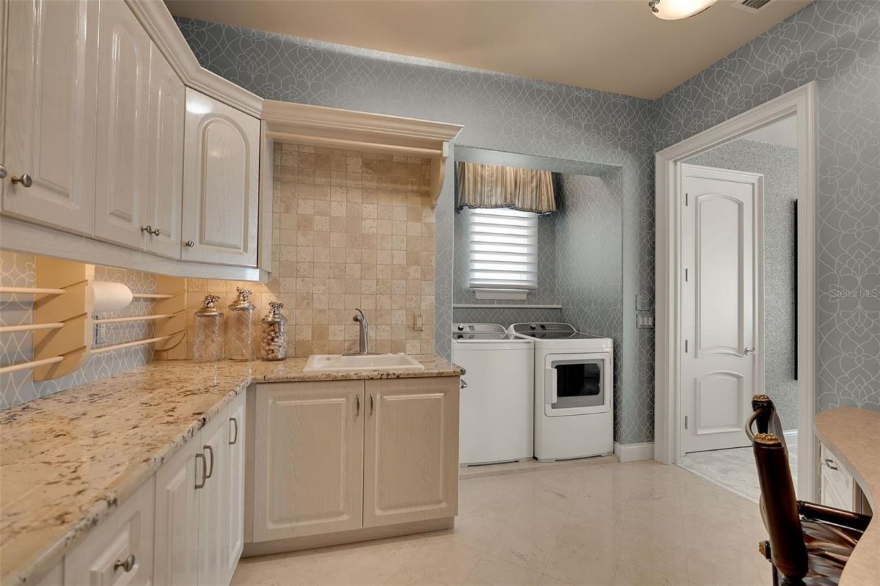 1372 Harbor Drive, Sarasota, FL 34239 Photo