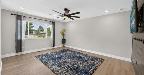 583 Marta Way, Reno, NV 89503 Photo