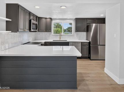 583 Marta Way, Reno, NV 89503 Photo